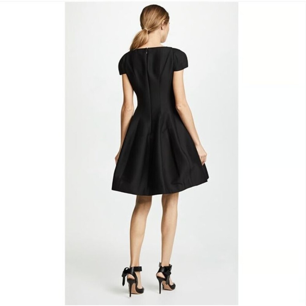 Halston Heritage Maggie Tulip skirt black v-neck skater dress Size 4 - Picture 3 of 13